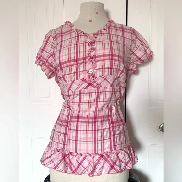 Pink Plaid Ruffle-Trim Top 🩷 - Picture 2 of 5